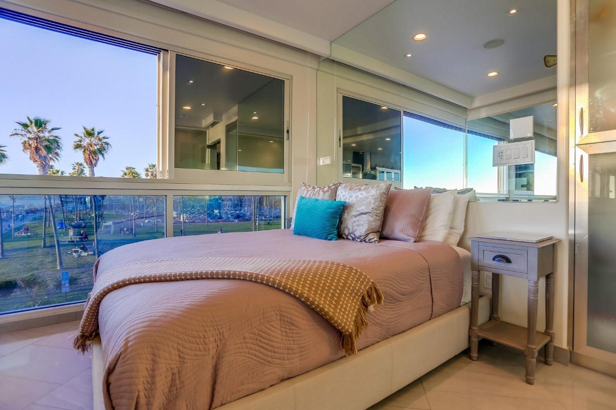 Apartment B5395 South Combo *