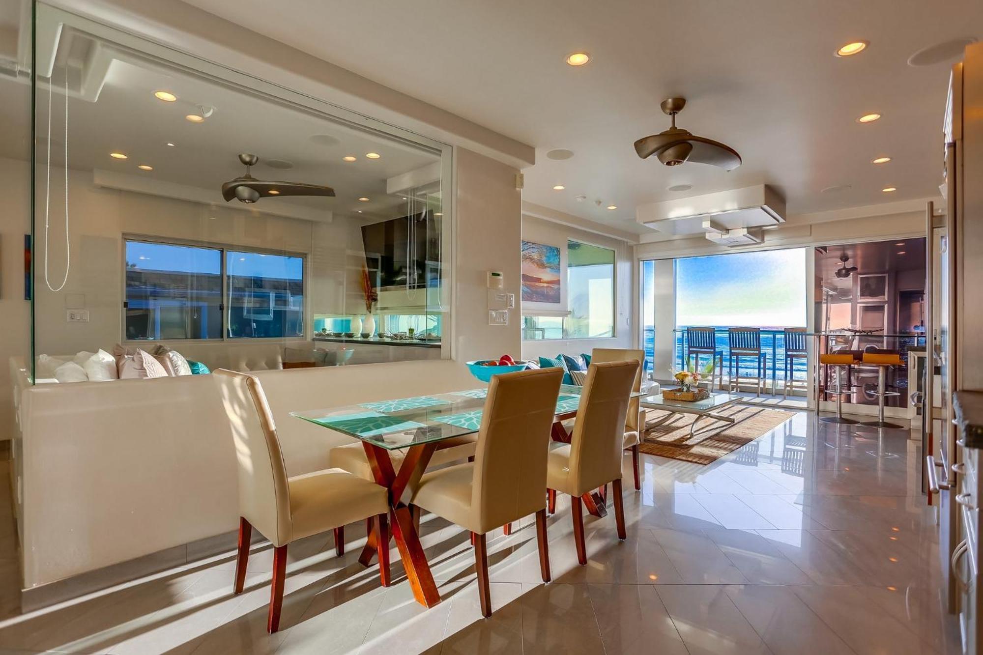 B5395 South Combo Apartment San Diego